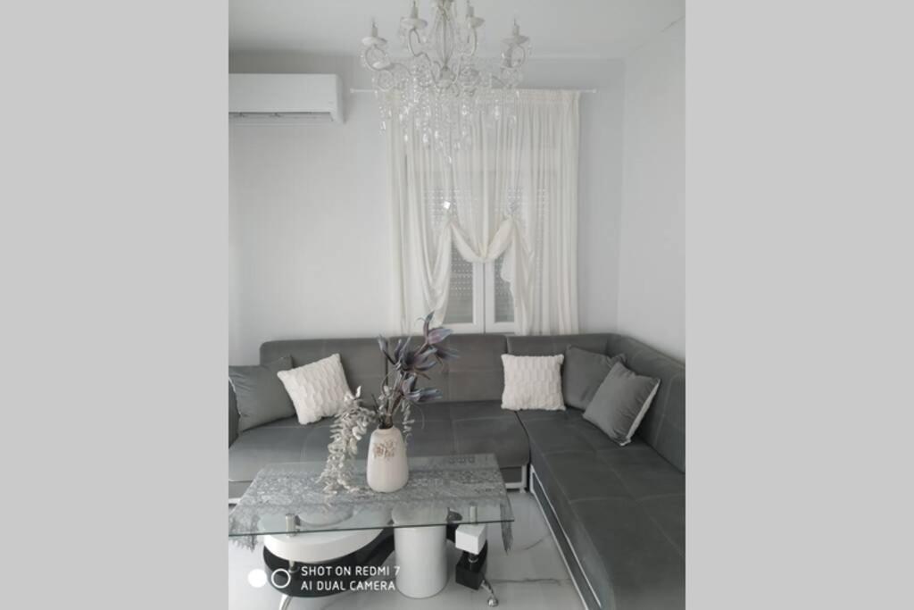 Studio Stesi Peraia Thessaloniki S Apartment Luaran gambar